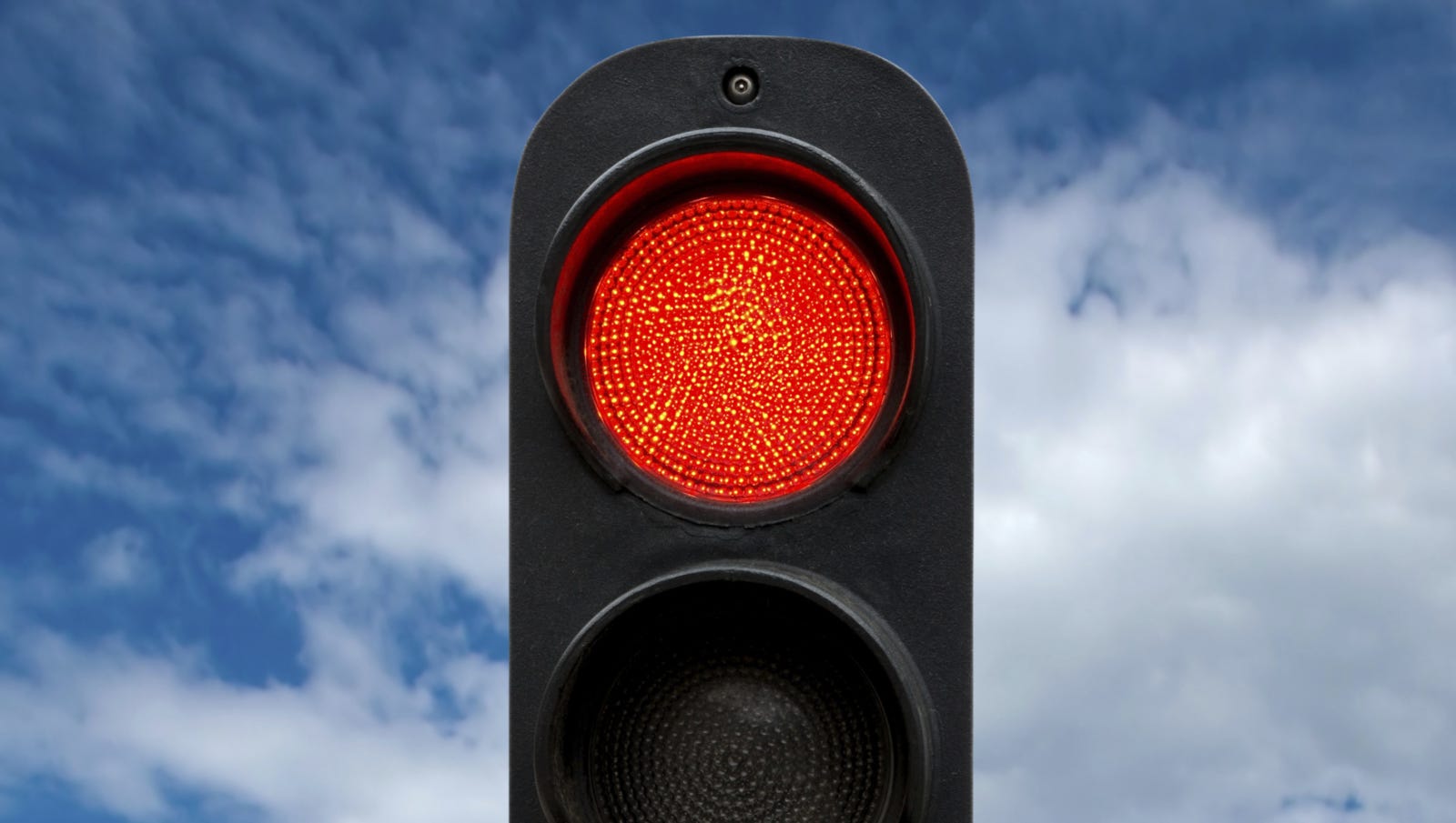 Traffic light red. Красный светофор. Красный сигнал светофора. Красный цвет светофора. Крассный цвеи светоыора.