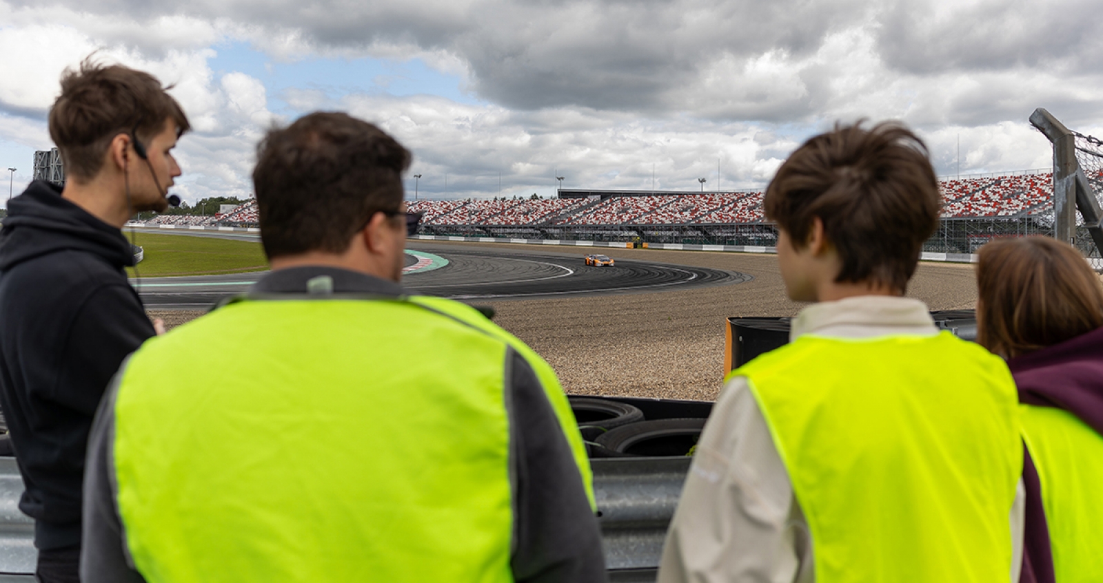 Успей сходить на экскурсию!