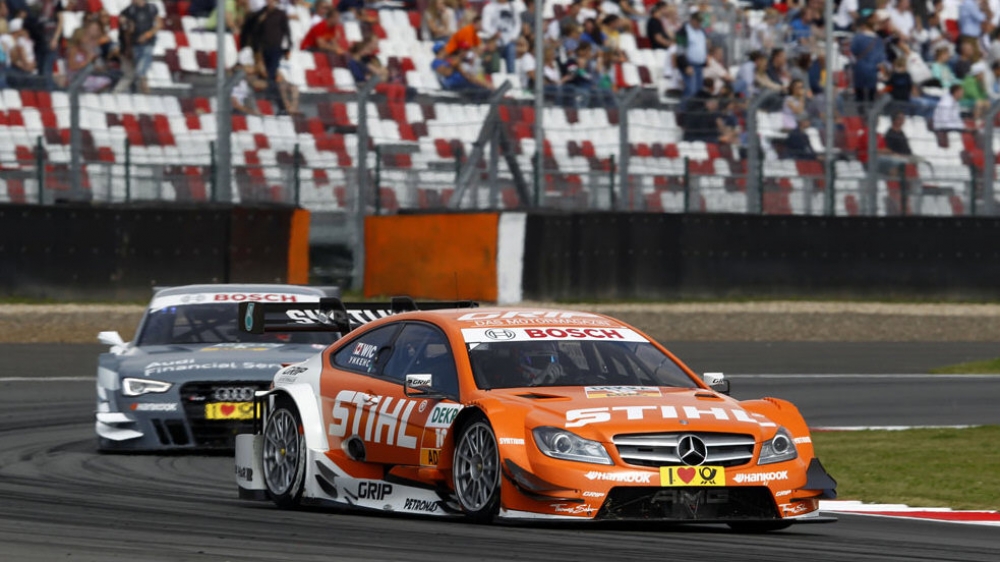 Круг по Moscow Raсeway на Mercedes C-Coupe DTM c Робертом Уикенсом